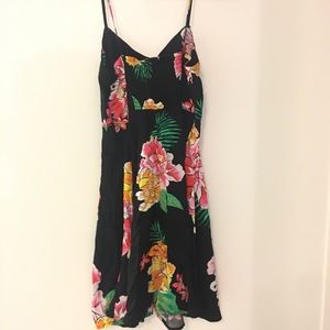 Old Navy petite floral fit & flare cami dress